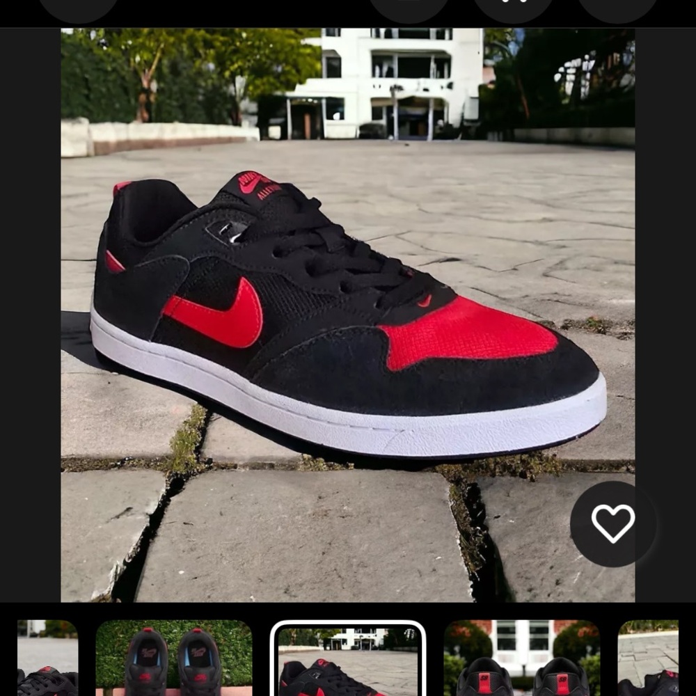 Nike SB Alleyoop in Black and University Red NIB missing lid of box